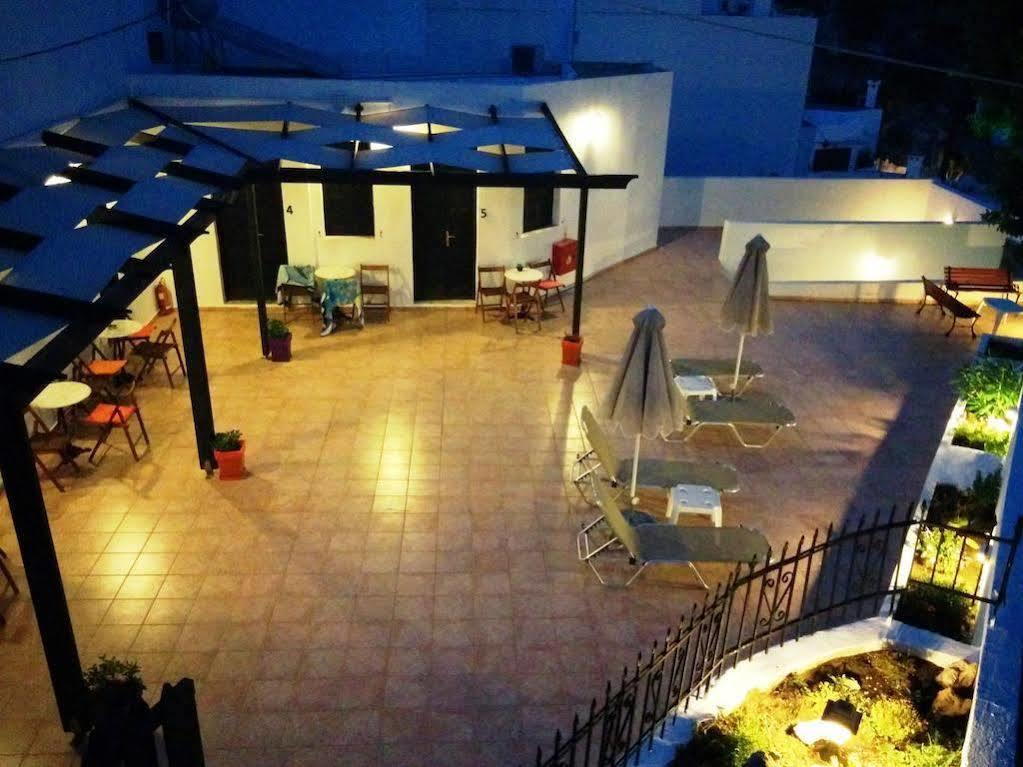 Little Sea View Apartment